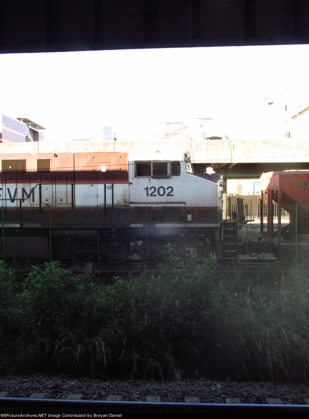 EFVM 1202